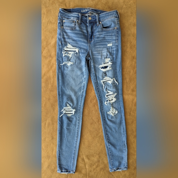 American Eagle Outfitters Denim - American Eagle Next Level Patched High-waisted Jegging! Size 2!